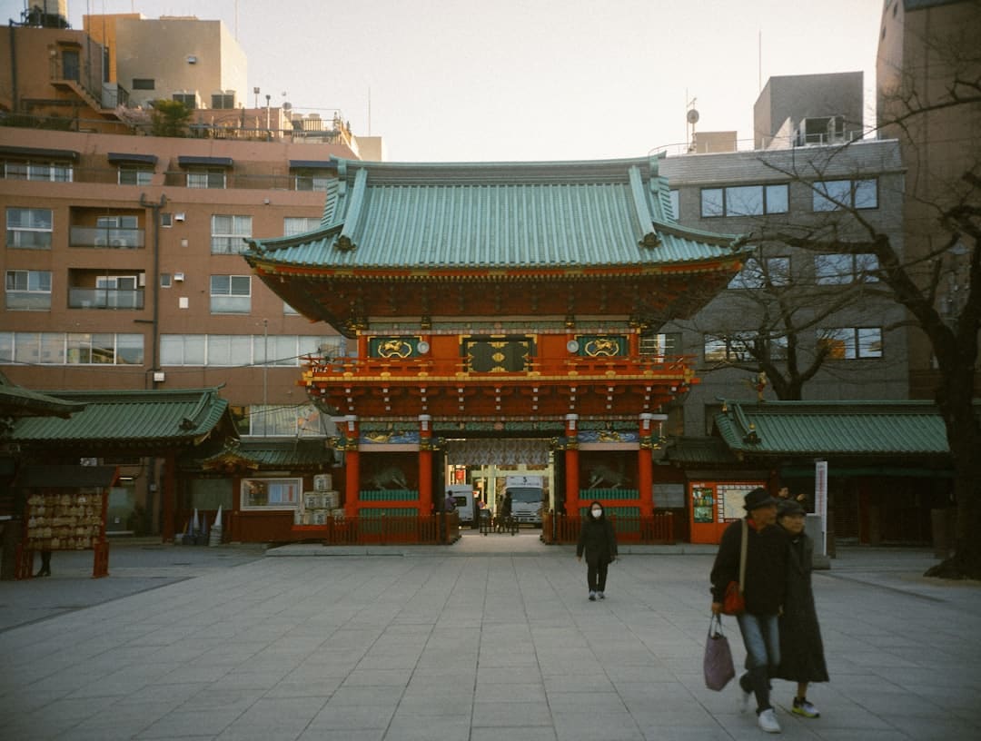 在插画小店里，“涂鸦”日子那各样的颜色
